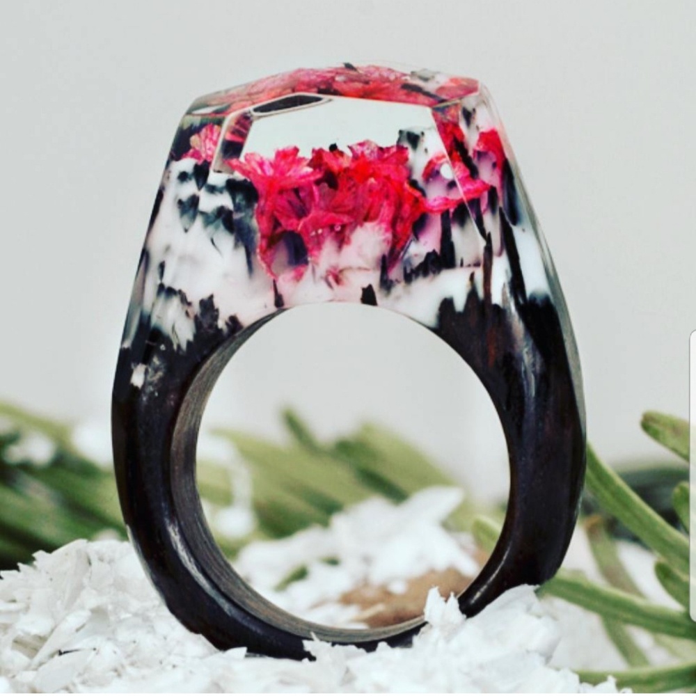 Natural wooden ring,size 6.5